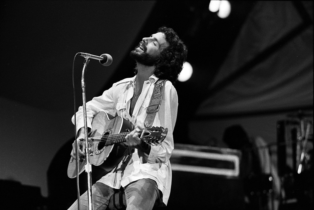Yusuf Islam: From Cat Stevens to a Journey of Faith and&nbsp;Humanity