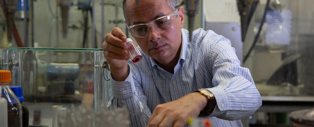 The Architecture of Permanence: A Comprehensive Biography of Nobel Laureate Omar M.&nbsp;Yaghi